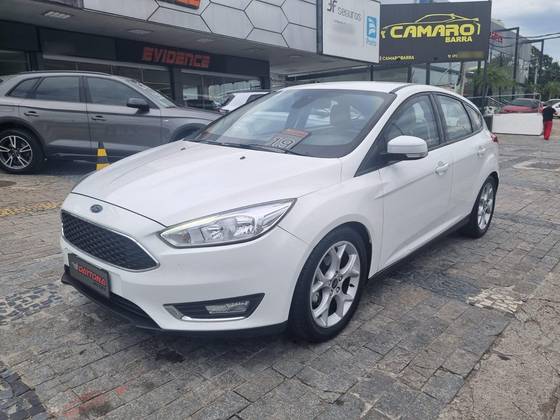 FORD FOCUS 2.0 SE PLUS 16V FLEX 4P POWERSHIFT